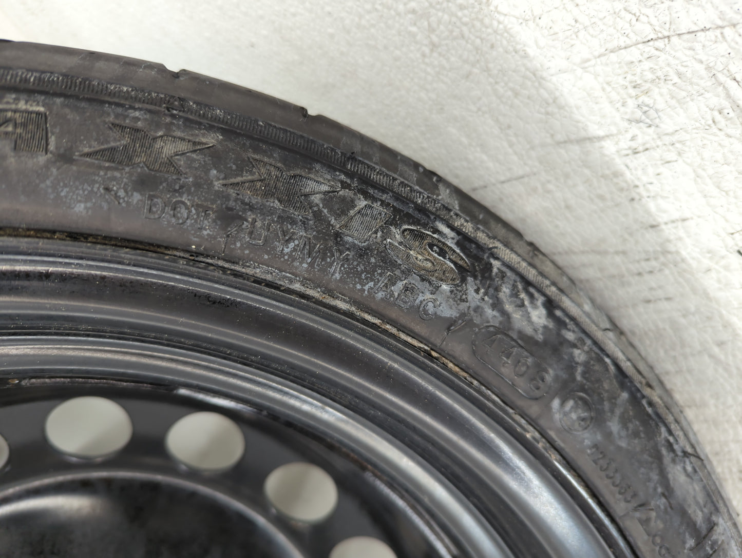 2010 Pontiac G6 Spare Donut Tire Wheel Rim Oem - Oemusedautoparts1.com