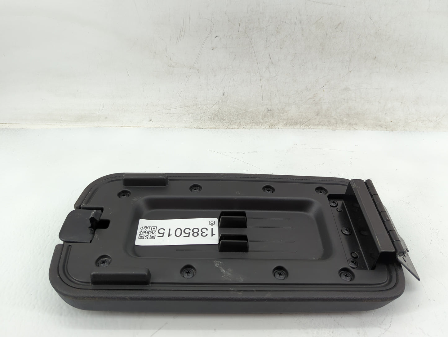 2010 Pontiac G6 Center Console Armrest Cover Lid Fits OEM Used Auto Parts - Oemusedautoparts1.com