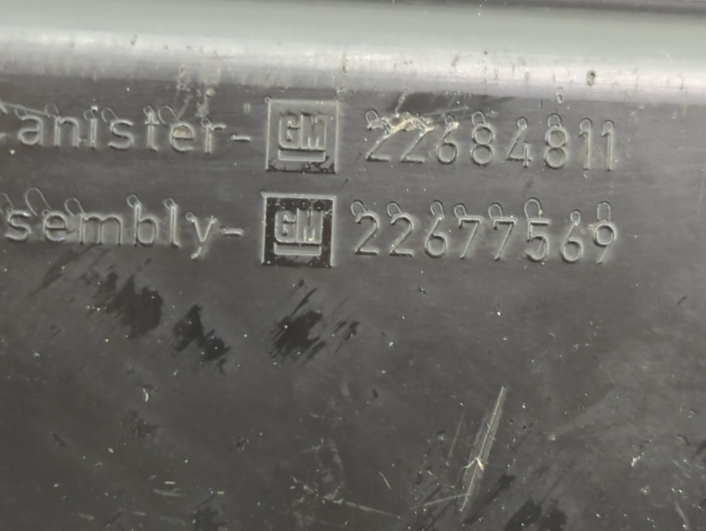 2010 Pontiac G6 Fuel Vapor Charcoal Canister - Oemusedautoparts1.com