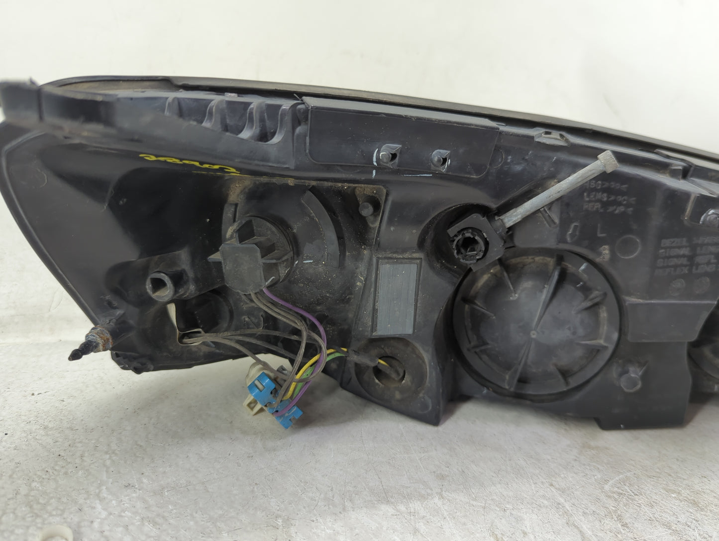 2009-2010 Pontiac G6 Driver Left Oem Head Light Headlight Lamp - Oemusedautoparts1.com