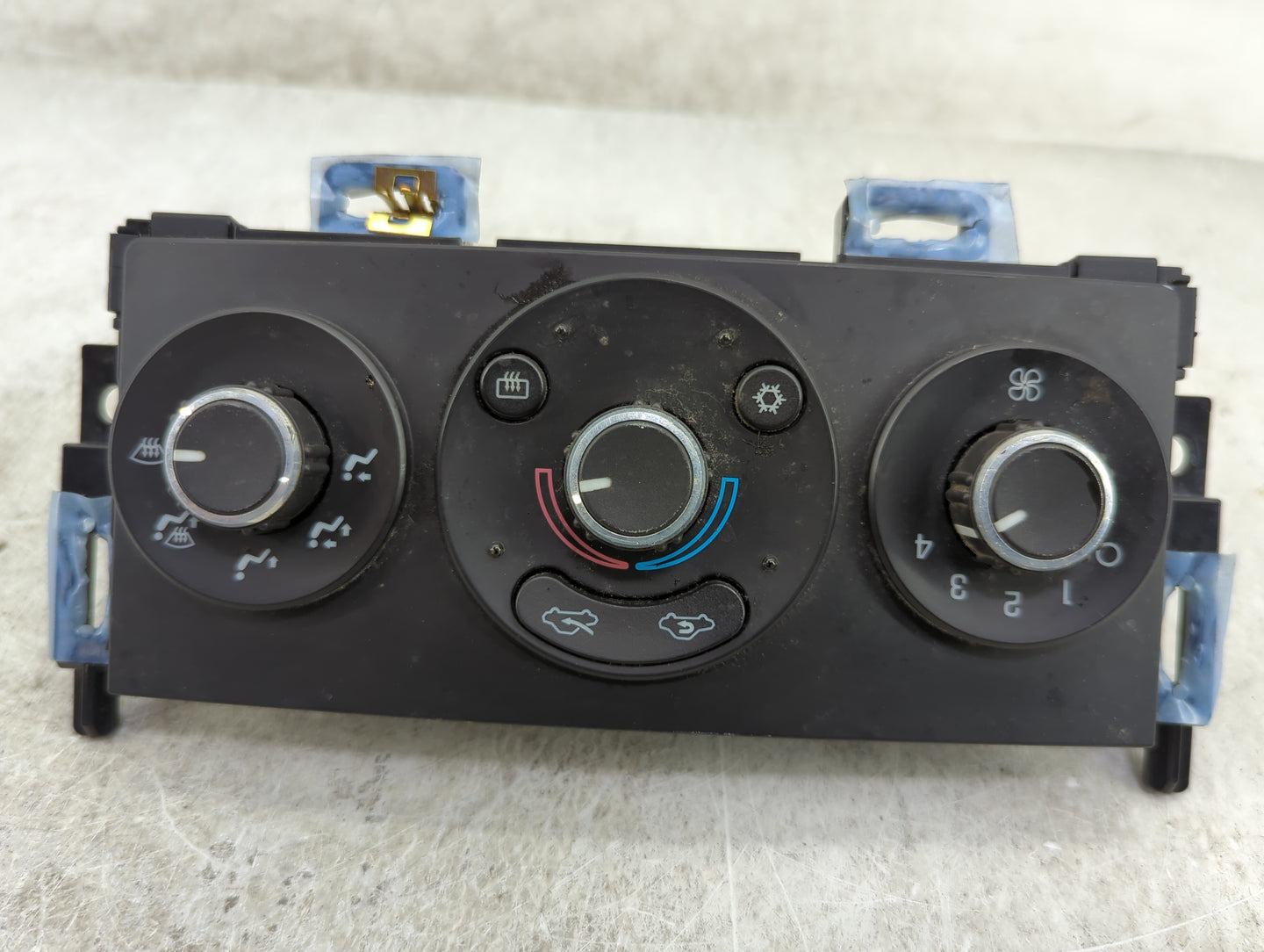 2009-2010 Pontiac G6 Climate Control Module Temperature AC/Heater Replacement P/N:28116116 Fits Fits 2009 2010 OEM Used Auto