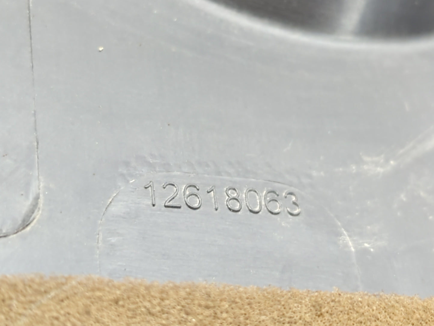 2010 Pontiac G6 Engine Cover - Oemusedautoparts1.com