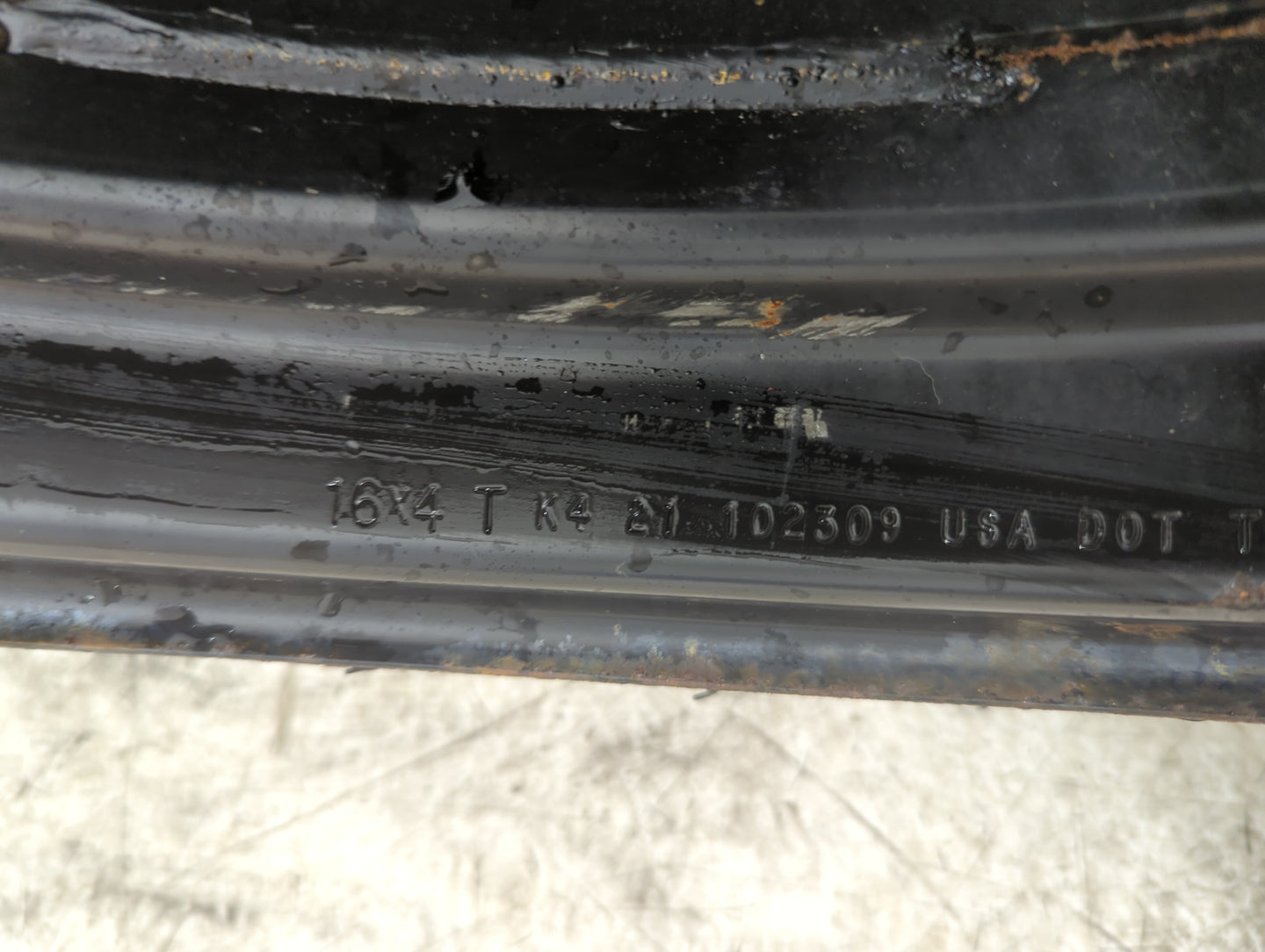 2010 Pontiac G6 Spare Donut Tire Wheel Rim Oem 5037219 - Oemusedautoparts1.com
