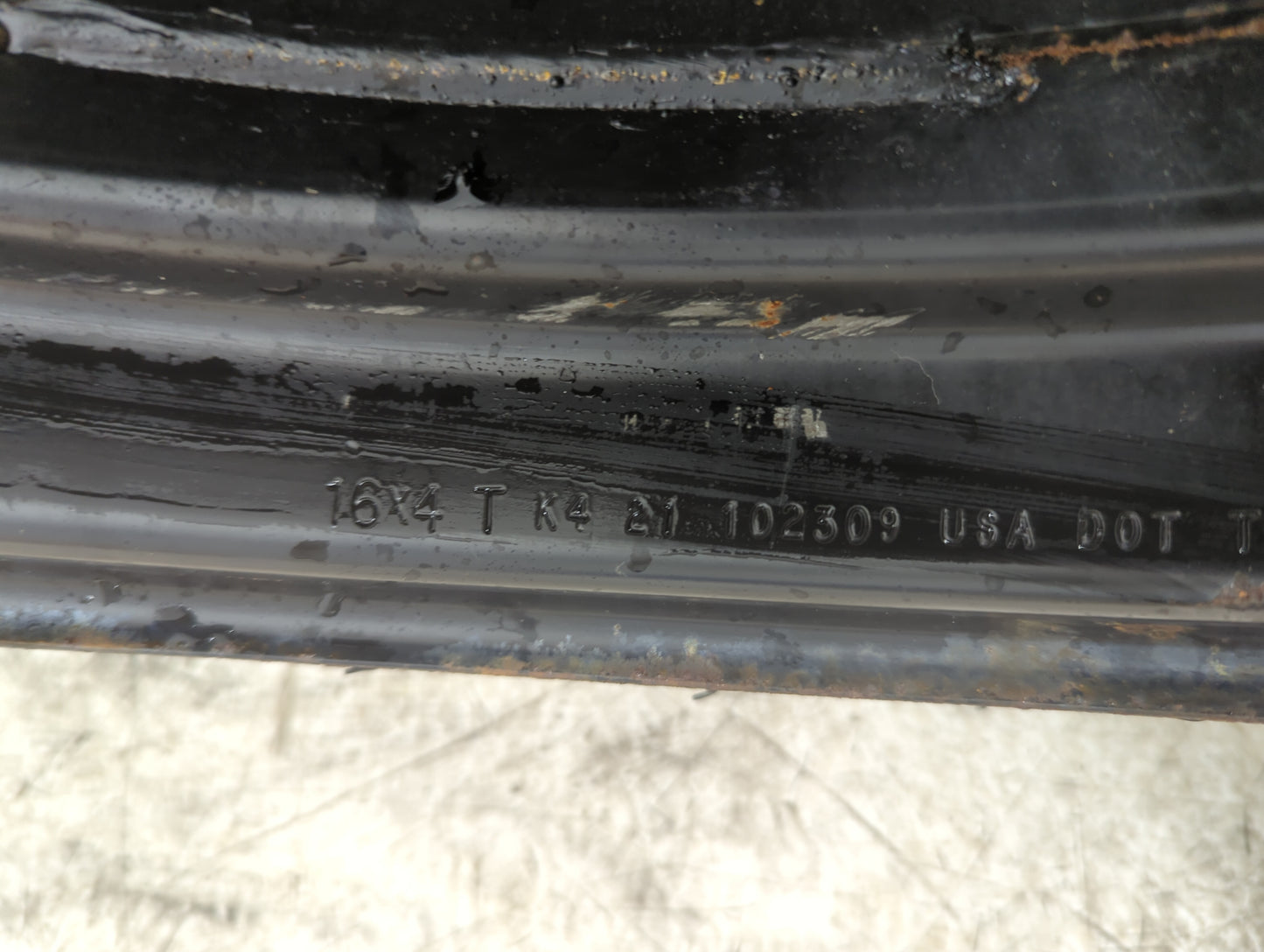2010 Pontiac G6 Spare Donut Tire Wheel Rim Oem 5037219 - Oemusedautoparts1.com