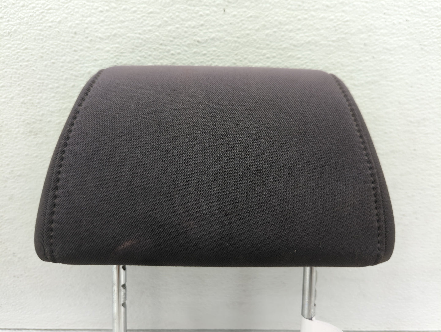 2010-2010 Pontiac G6 Headrest Head Rest Front Driver Passenger Seat Black - Oemusedautoparts1.com