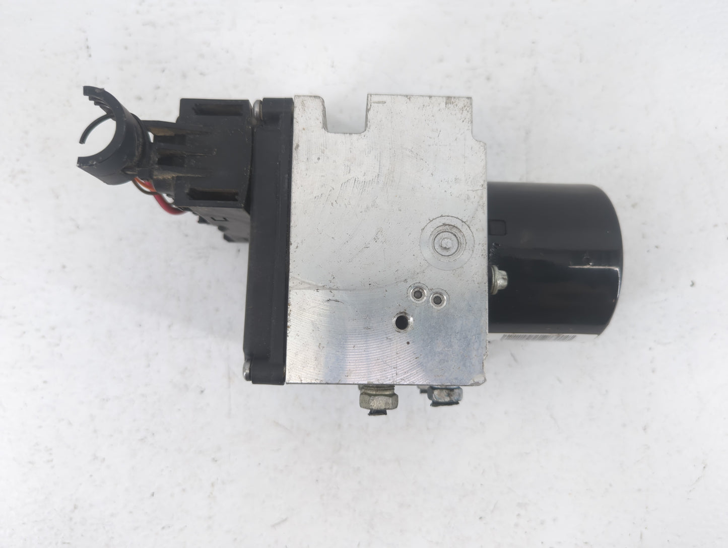 2010 Pontiac G6 ABS Pump Control Module Replacement P/N:25949990 Fits OEM Used Auto Parts - Oemusedautoparts1.com