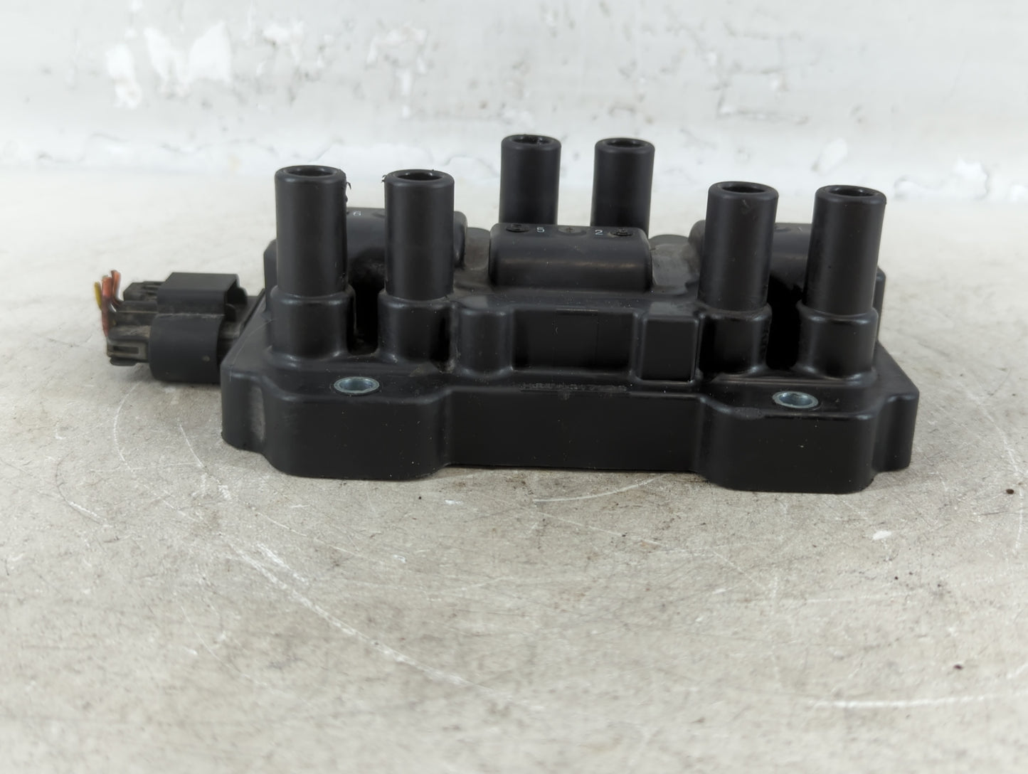 2005-2010 Pontiac G6 Ignition Coil Igniter Pack - Oemusedautoparts1.com