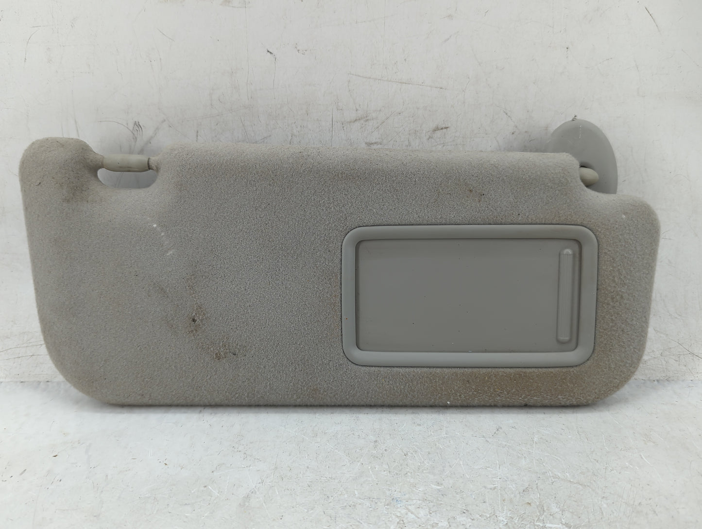2009-2010 Pontiac Vibe Sun Visor Shade Replacement Passenger Right Mirror Fits Fits 2009 2010 OEM Used Auto Parts - Oemuseda