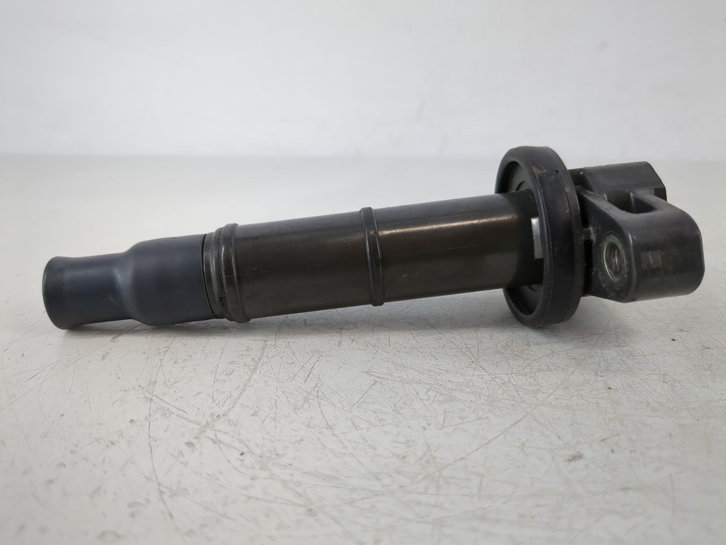 2009-2010 Pontiac Vibe Ignition Coil Igniter Pack - Oemusedautoparts1.com