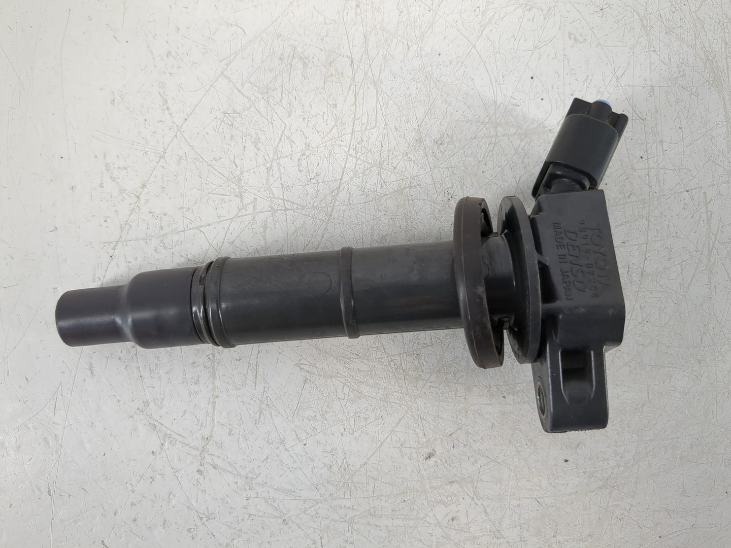 2009-2010 Pontiac Vibe Ignition Coil Igniter Pack - Oemusedautoparts1.com