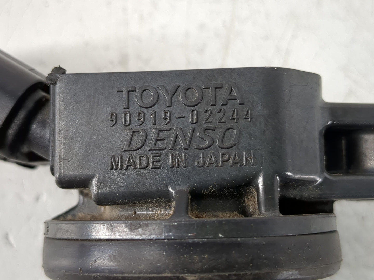 2009-2010 Pontiac Vibe Ignition Coil Igniter Pack - Oemusedautoparts1.com