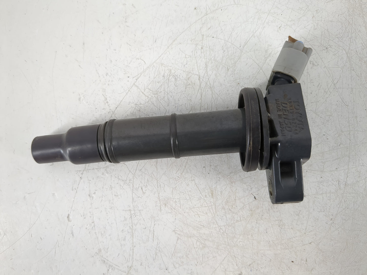 2009-2010 Pontiac Vibe Ignition Coil Igniter Pack - Oemusedautoparts1.com