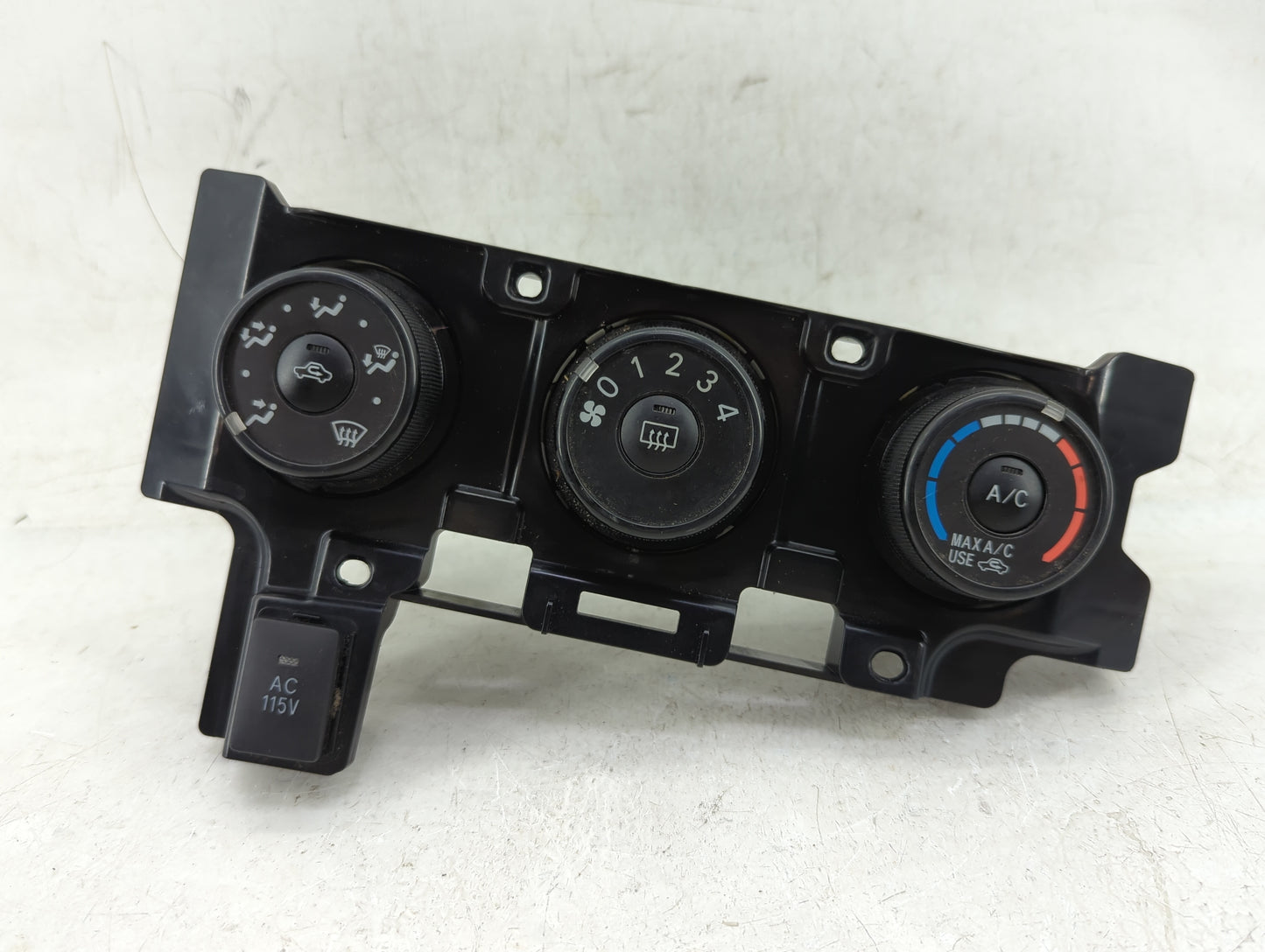 2009-2010 Pontiac Vibe Climate Control Module Temperature AC/Heater Replacement Fits Fits 2009 2010 OEM Used Auto Parts - Oe