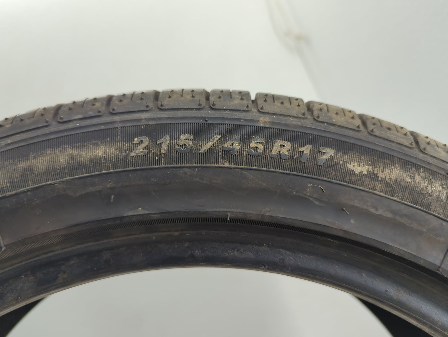 Used Tire 215/45R17 IRONHEAD REFLEX IHO1 87W - Tread Depth 8/32 - Oemusedautoparts1.com