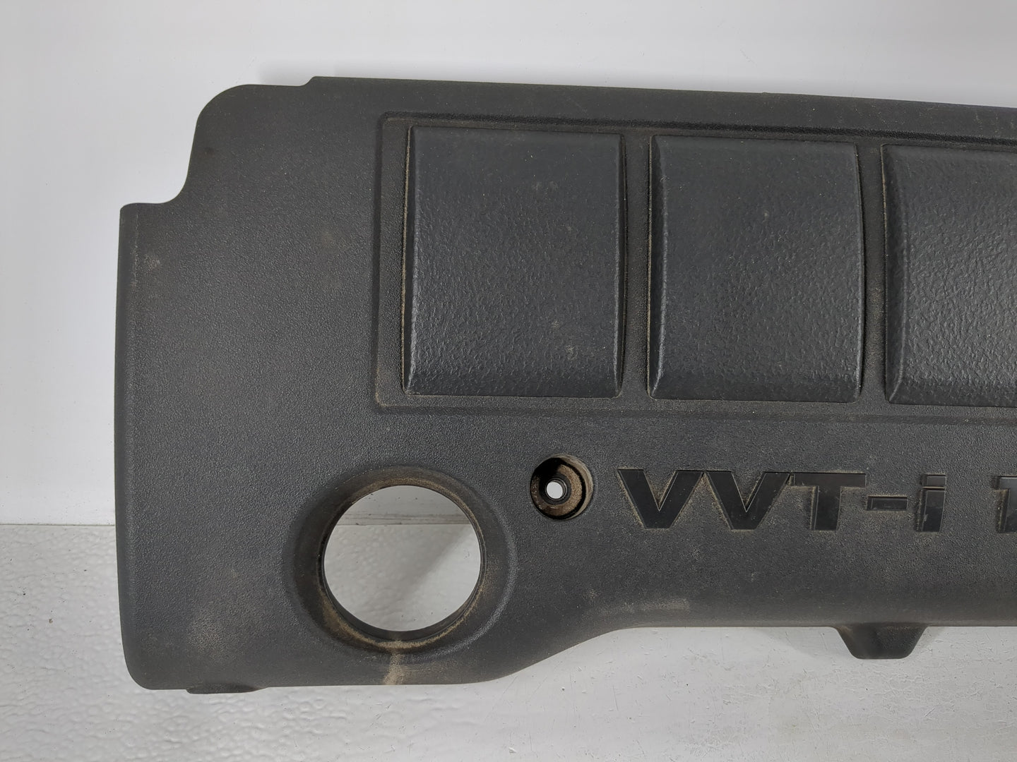 2010 Pontiac Vibe Vibe Engine Cover - Oemusedautoparts1.com