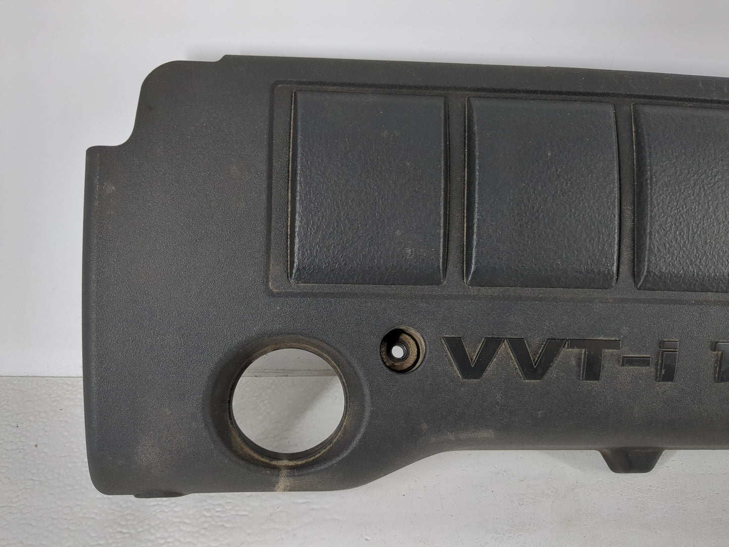 2010 Pontiac Vibe Vibe Engine Cover - Oemusedautoparts1.com