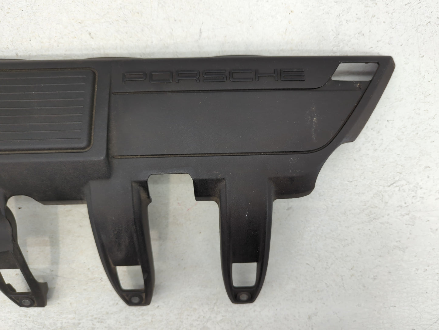 2010 Porsche Panamera Engine Cover - Oemusedautoparts1.com