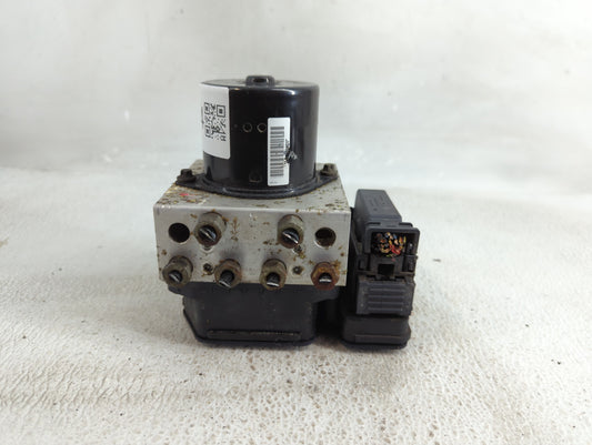 2010 Saab 9-5 ABS Pump Control Module Replacement P/N:13332549 Fits OEM Used Auto Parts - Oemusedautoparts1.com