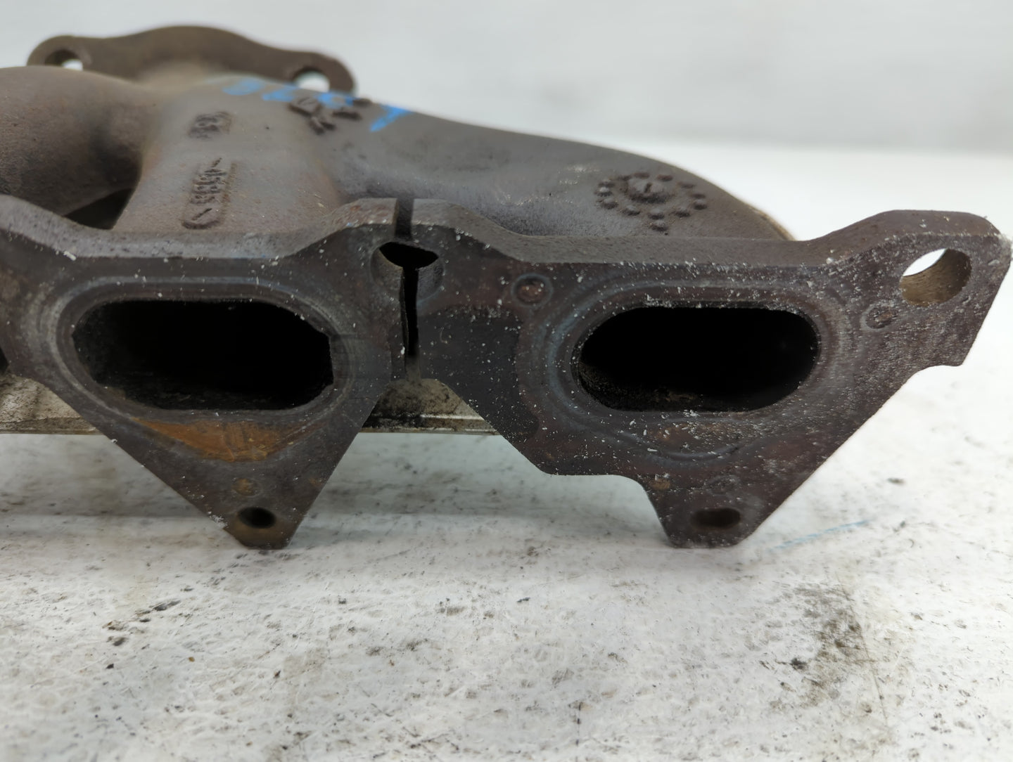 Saturn Outlook Turbocharger Exhaust Manifold With Turbo Charger - Oemusedautoparts1.com