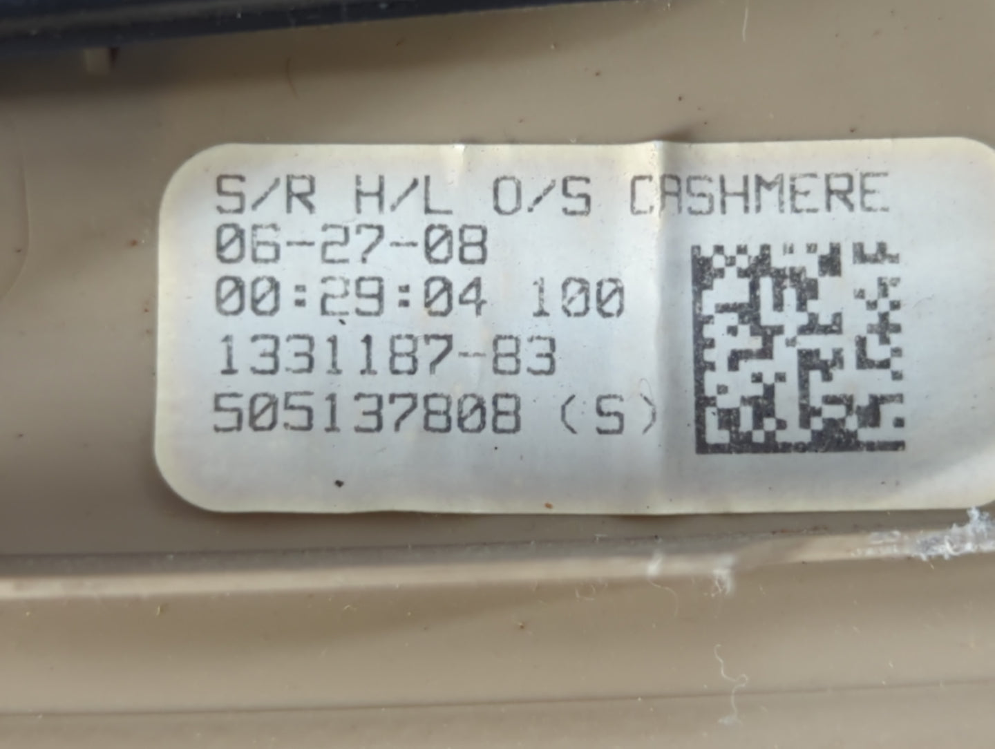 2010 Saturn Outlook Overhead Roof Console - Oemusedautoparts1.com