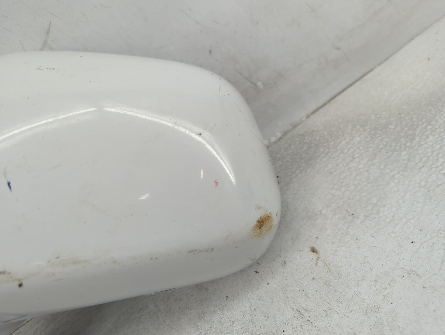 2008-2010 Saturn Vue Driver Side View Mirror - Left Door Mirror OEM Used - Oemusedautoparts1.com