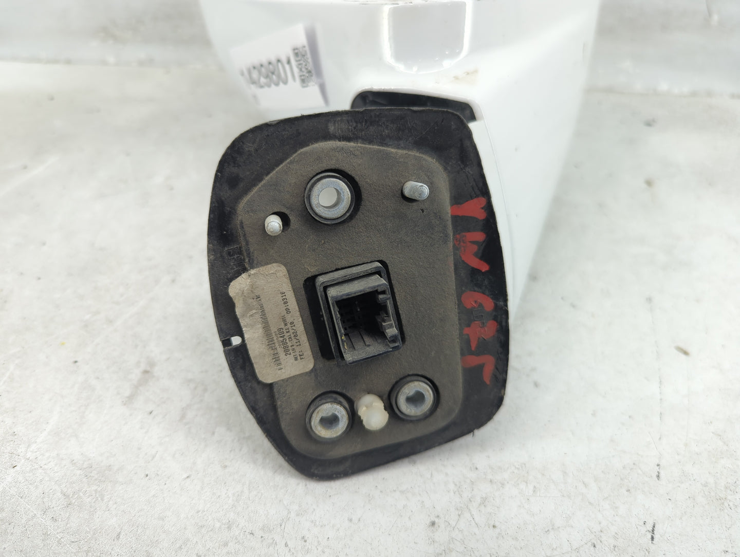 2008-2010 Saturn Vue Driver Side View Mirror - Left Door Mirror OEM Used - Oemusedautoparts1.com