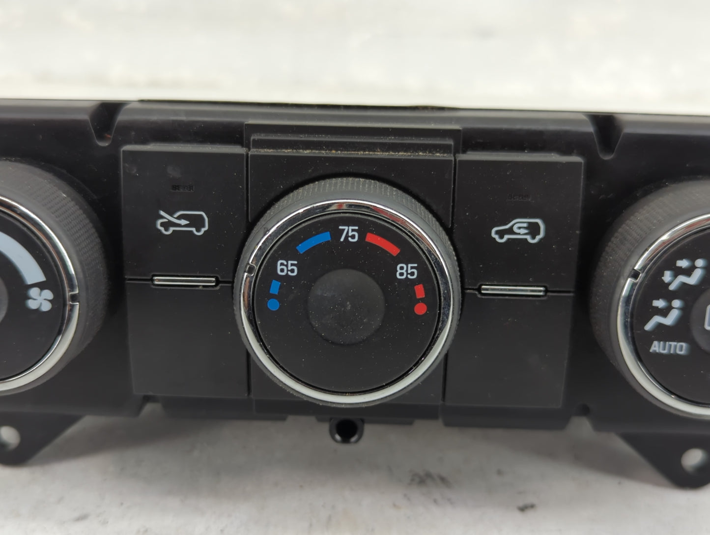 2008-2010 Saturn Vue Climate Control Module Temperature AC/Heater Replacement P/N:25992366 Fits Fits 2008 2009 2010 OEM Used