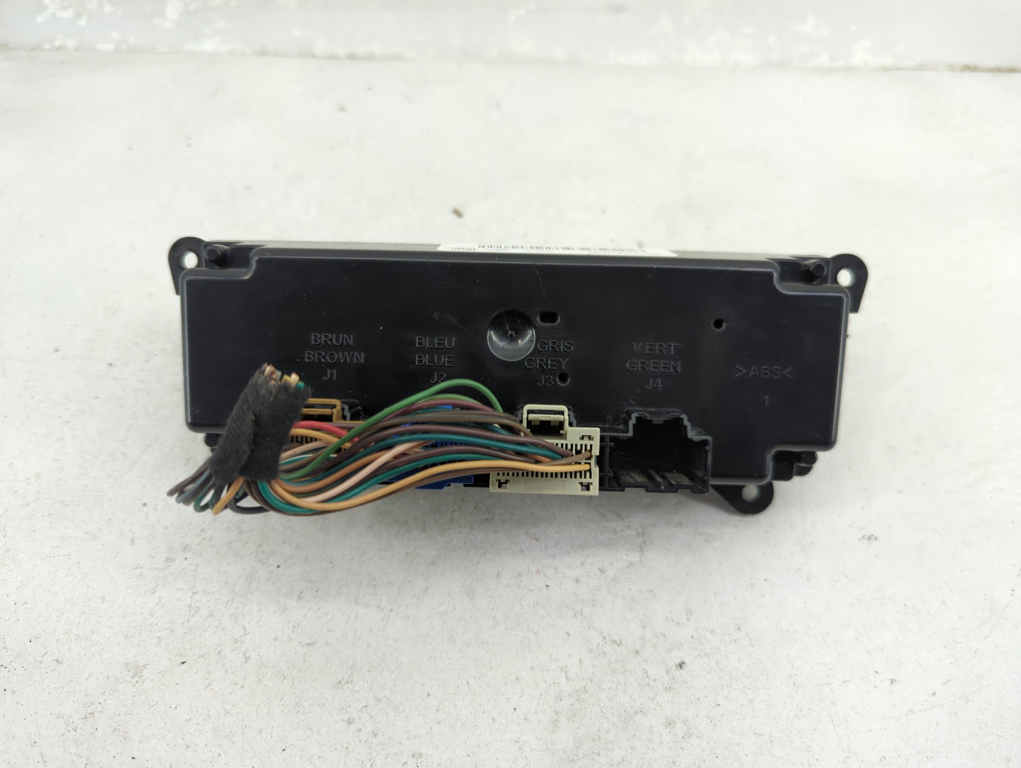 2008-2010 Saturn Vue Climate Control Module Temperature AC/Heater Replacement P/N:25992366 Fits Fits 2008 2009 2010 OEM Used