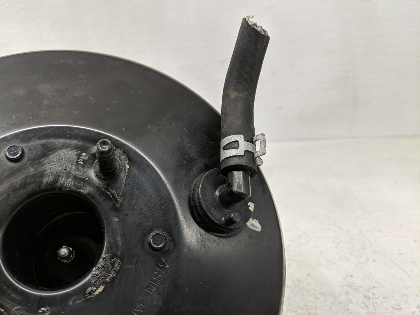 2005-2010 Scion Tc Power Brake Booster Oem 1310249 - Oemusedautoparts1.com