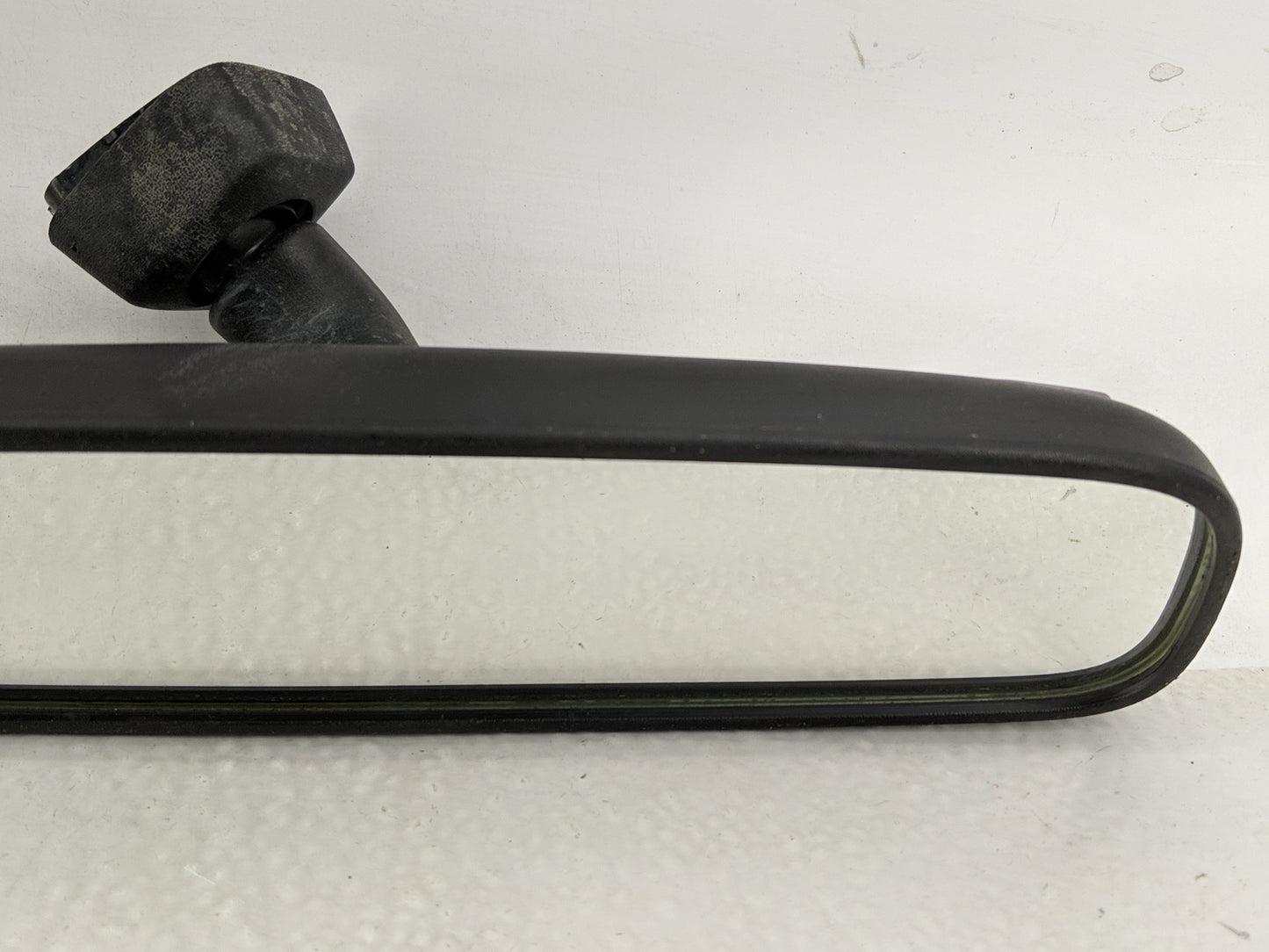 2005-2016 Scion Tc Interior Rear View Mirror Replacement OEM P/N:E4012197 E4022197 Fits OEM Used Auto Parts - Oemusedautopar