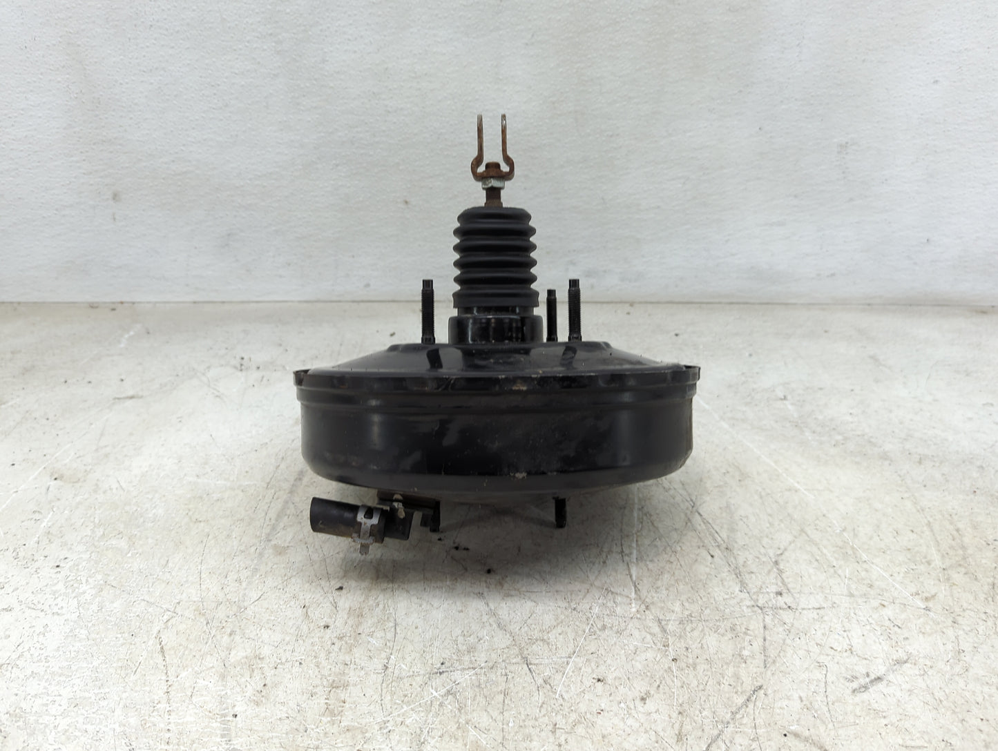 2005-2010 Scion Tc Power Brake Booster Oem - Oemusedautoparts1.com