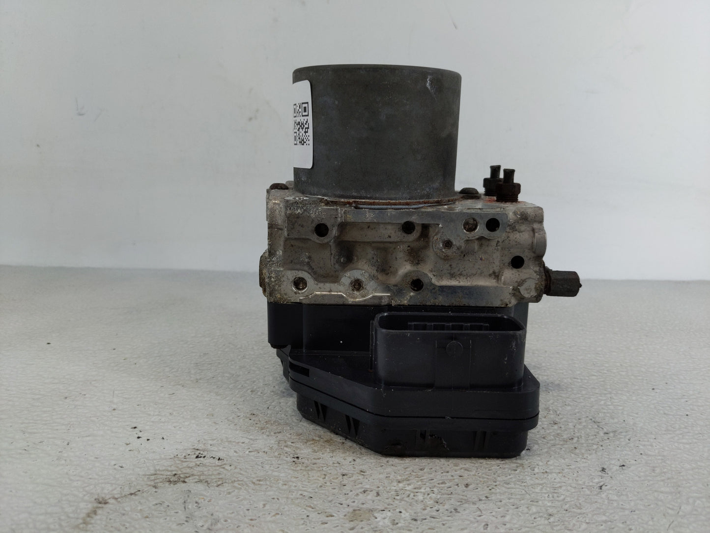 2008-2010 Scion Xb ABS Pump Control Module Replacement P/N:89541-12511 44540-12281 Fits Fits 2008 2009 2010 OEM Used Auto Pa