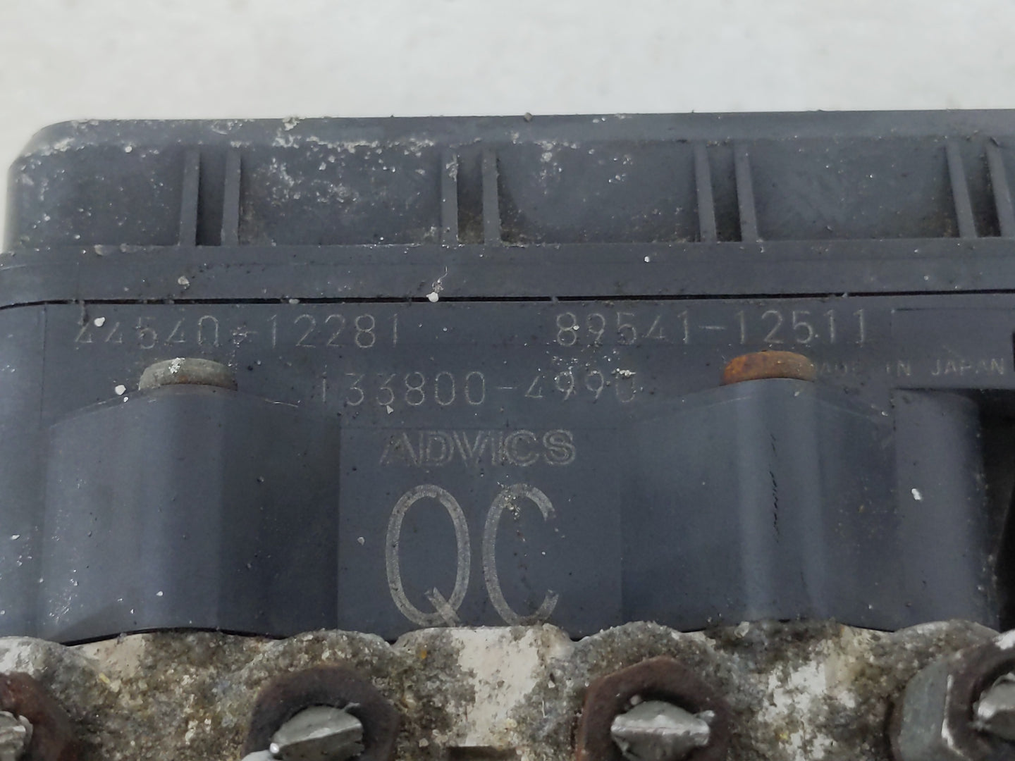 2008-2010 Scion Xb ABS Pump Control Module Replacement P/N:89541-12511 44540-12281 Fits Fits 2008 2009 2010 OEM Used Auto Pa