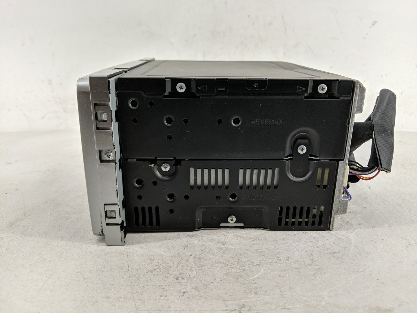 2008-2014 Scion Xb Radio AM FM Cd Player Receiver Replacement P/N:PT546-00081 PT545-00102 Fits OEM Used Auto Parts - Oemused