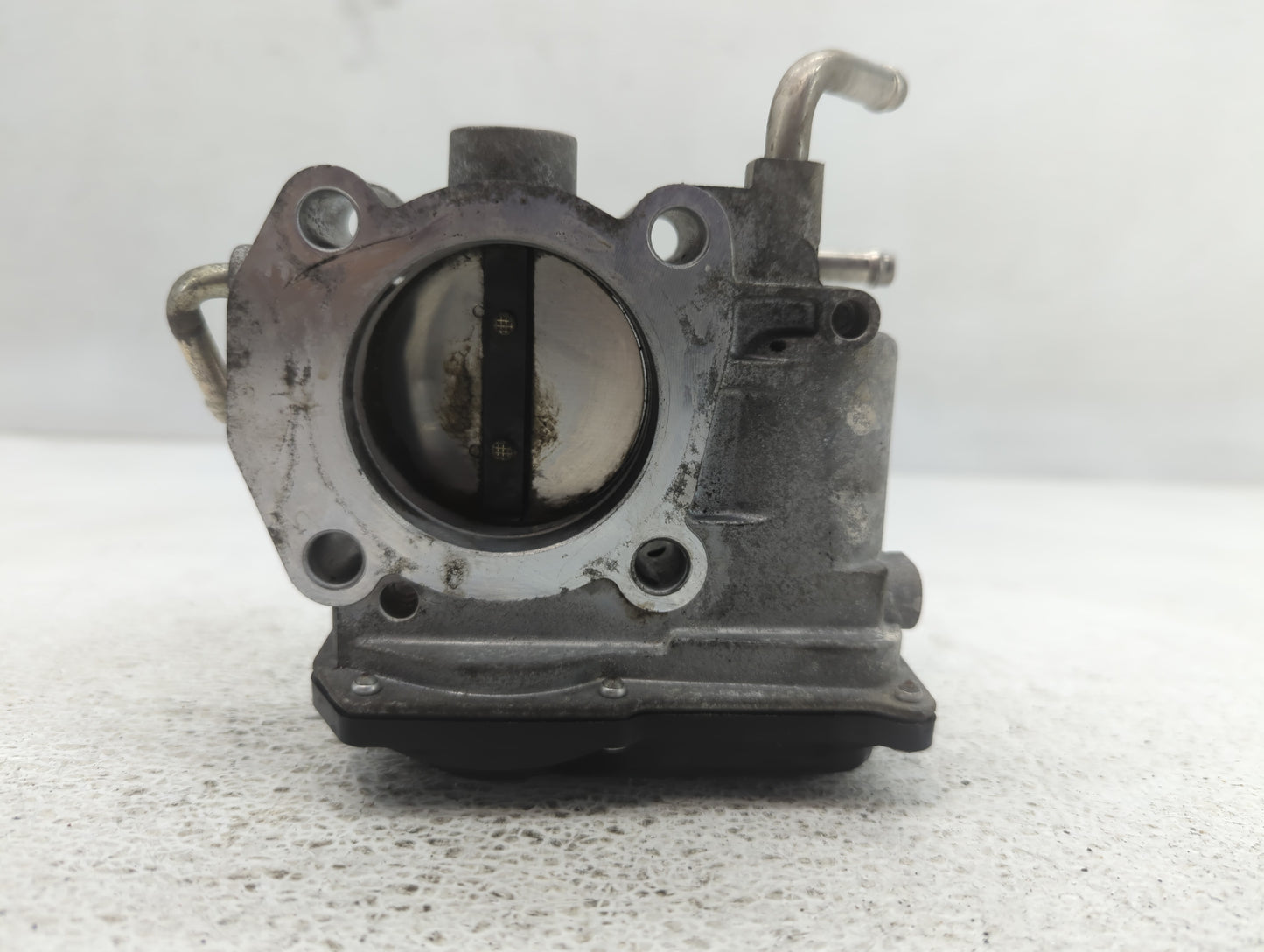 2008-2015 Scion Xb Throttle Body P/N:22030-28071 Fits Fits 2006 2007 2008 2009 2010 2011 2012 2013 2014 2015 OEM Used Auto P