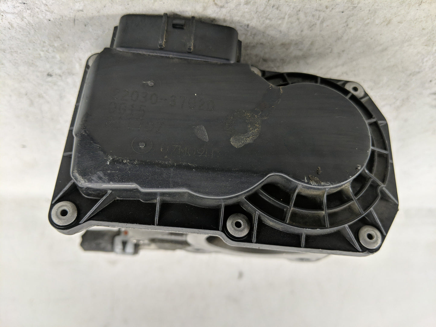 2008-2012 Scion Xd Throttle Body P/N:22030-3702D Fits Fits 2008 2009 2010 2011 2012 OEM Used Auto Parts - Oemusedautoparts1.