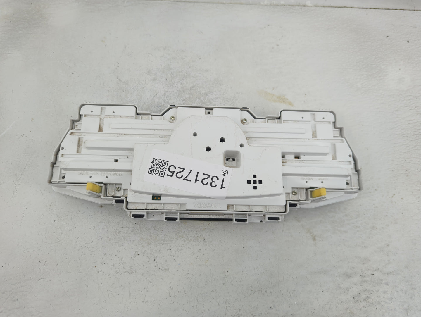 2010 Scion Xd Instrument Cluster Speedometer Gauges P/N:83800-52W60 Fits OEM Used Auto Parts - Oemusedautoparts1.com