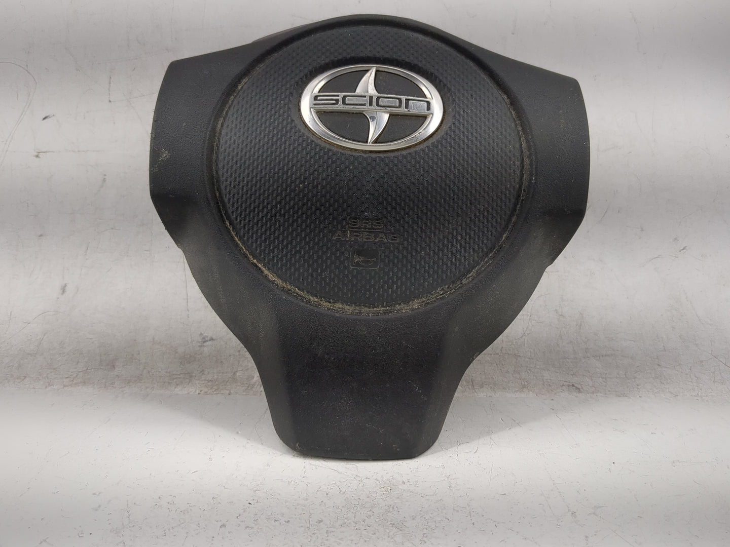 2008-2014 Scion Xd Air Bag Driver Left Steering Wheel Mounted Fits Fits 2008 2009 2010 2011 2012 2013 2014 OEM Used Auto Par