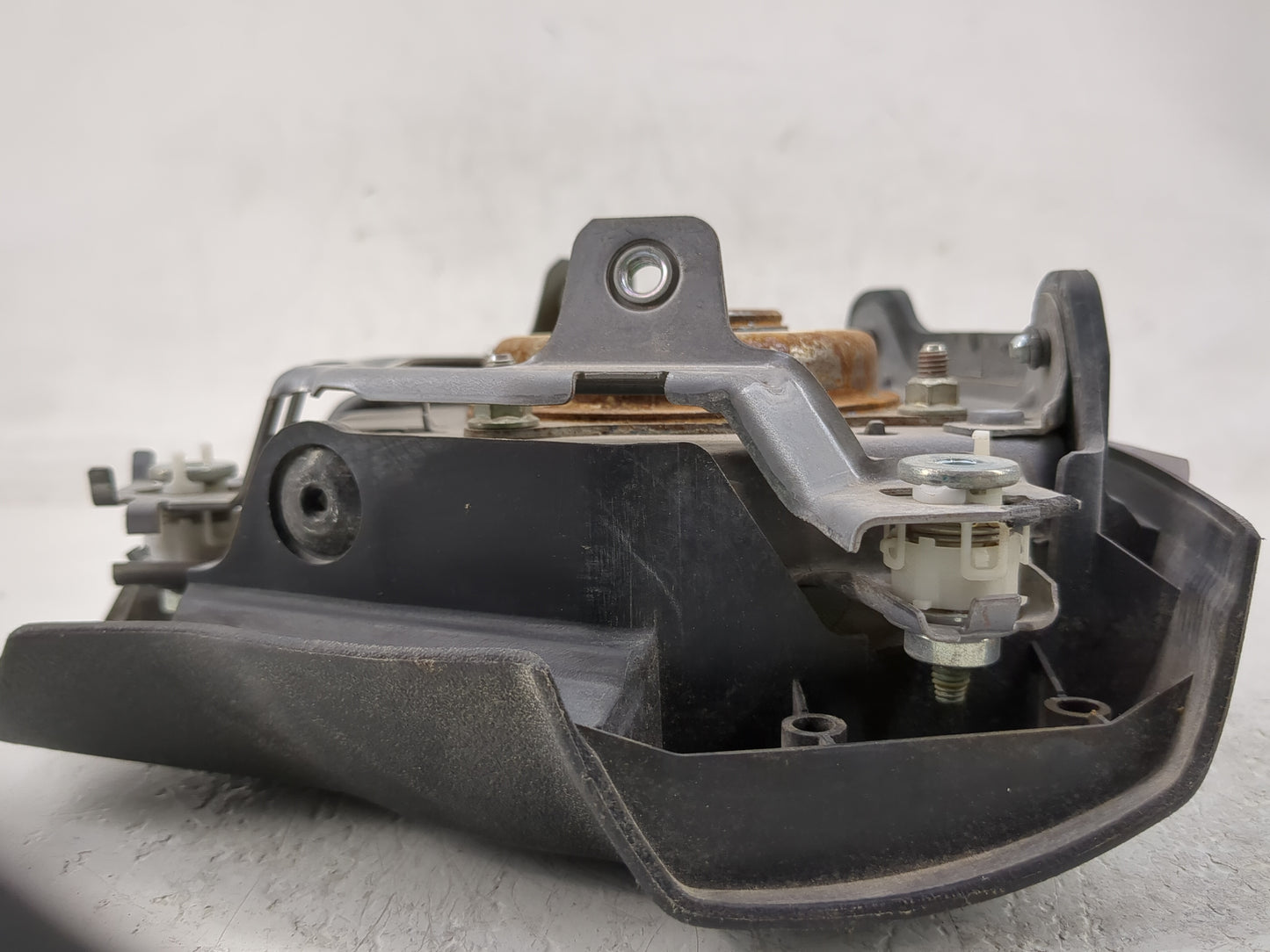2008-2014 Scion Xd Air Bag Driver Left Steering Wheel Mounted Fits Fits 2008 2009 2010 2011 2012 2013 2014 OEM Used Auto Par