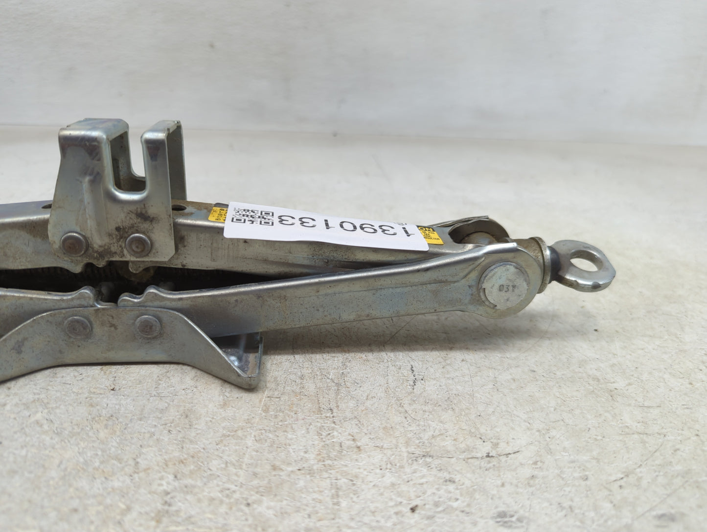 2010 Scion Xd Spare Scissor Car Jack - Oemusedautoparts1.com