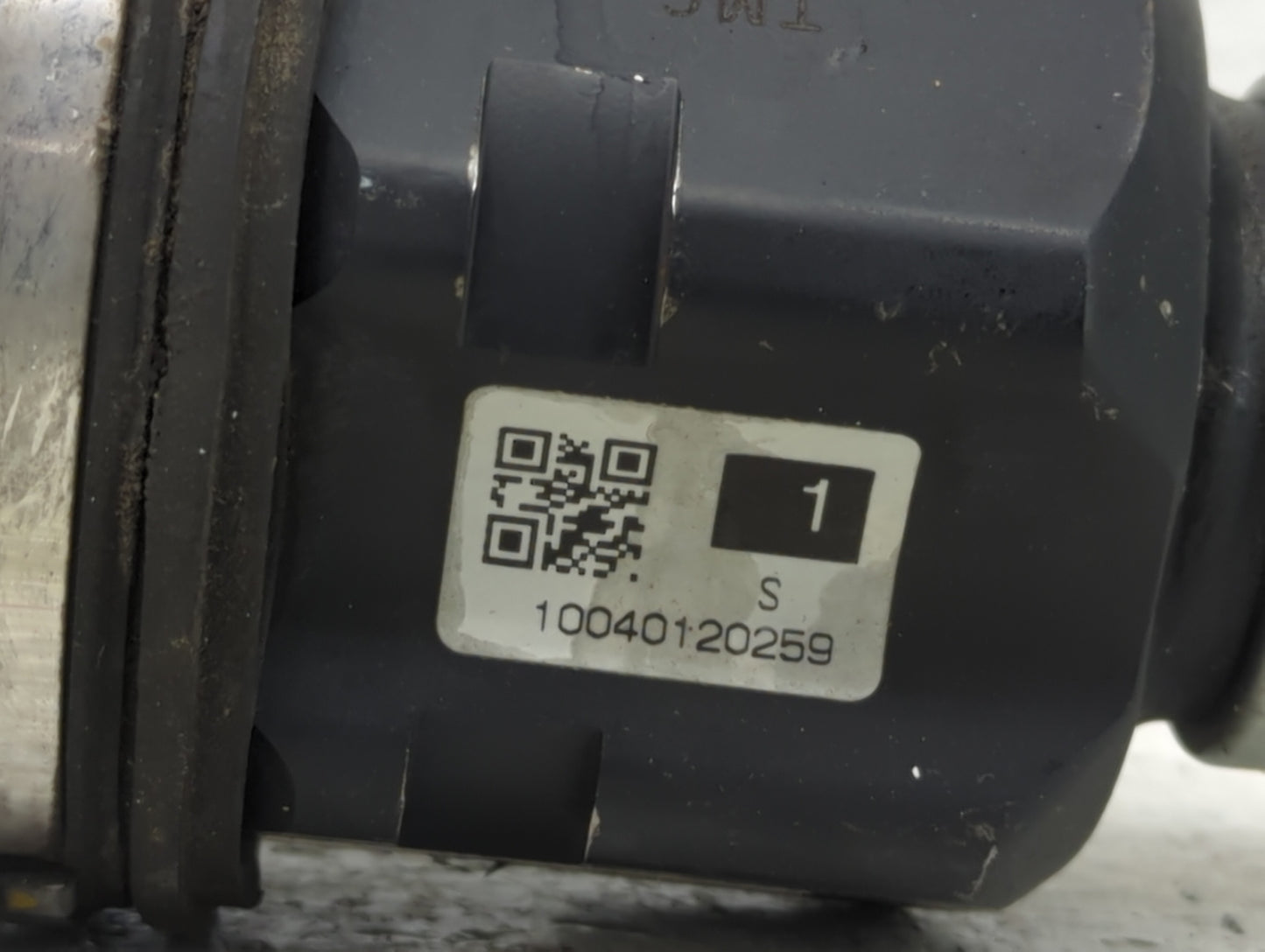 2008-2014 Scion Xd Axle Shaft Front Driver Cv C/v - Oemusedautoparts1.com