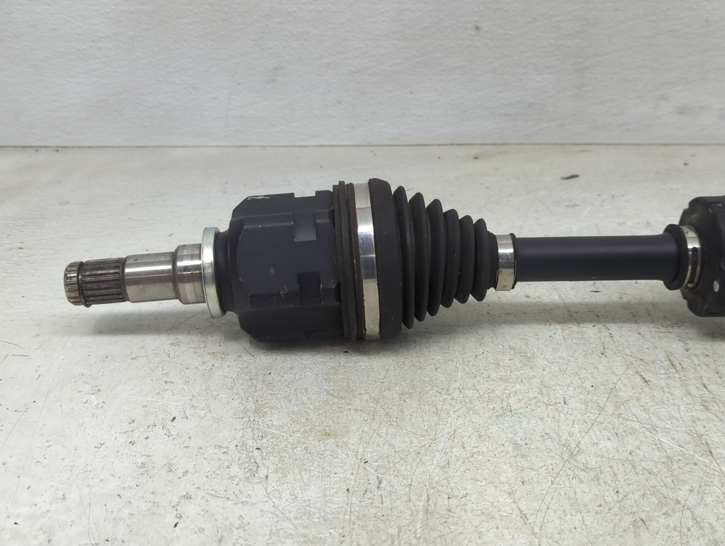 2008-2014 Scion Xd Axle Shaft Front Passenger Cv C/v - Oemusedautoparts1.com