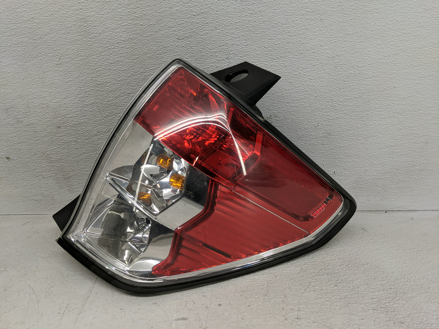 2010 Subaru Forester Tail Light Assembly Passenger Right OEM Fits OEM Used Auto Parts - Oemusedautoparts1.com