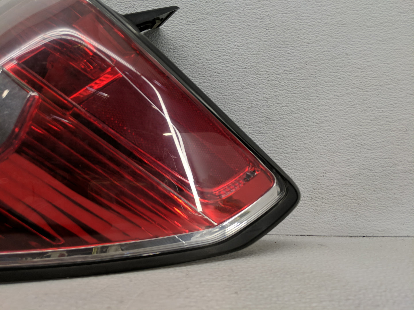 2010 Subaru Forester Tail Light Assembly Passenger Right OEM Fits OEM Used Auto Parts - Oemusedautoparts1.com
