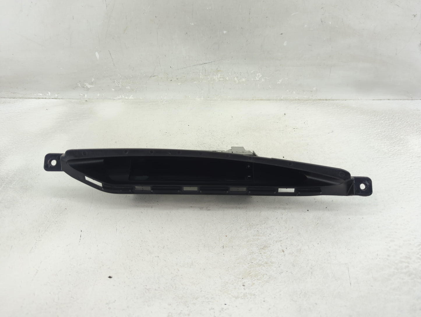 2009-2011 Subaru Forester Information Display Screen - Oemusedautoparts1.com