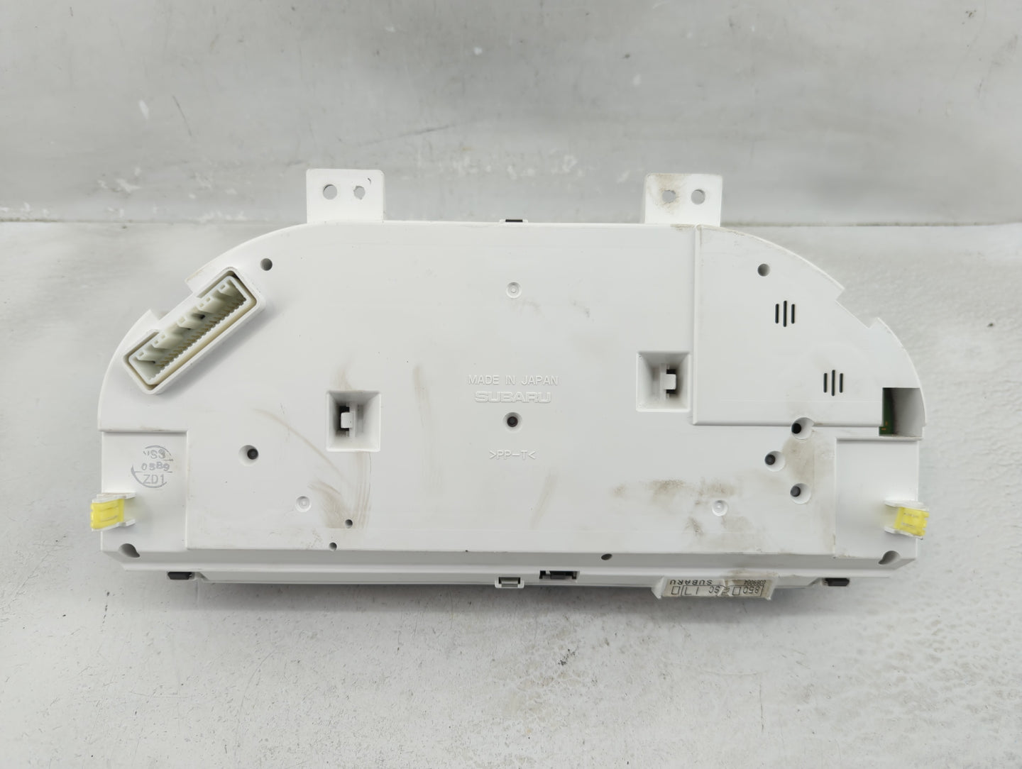 2010 Subaru Forester Instrument Cluster Speedometer Gauges P/N:85002SC170 Fits OEM Used Auto Parts - Oemusedautoparts1.com