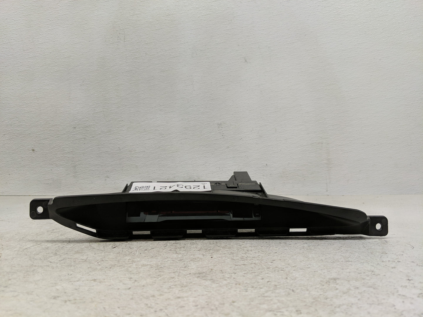 2009-2011 Subaru Forester Information Display Screen - Oemusedautoparts1.com