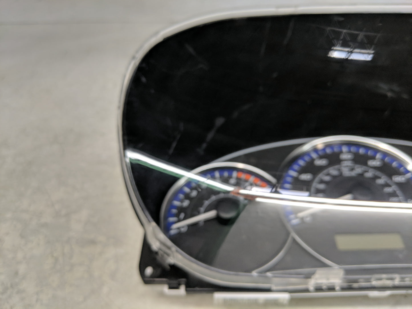 2010 Subaru Forester Instrument Cluster Speedometer Gauges P/N:0607381131455 Fits OEM Used Auto Parts - Oemusedautoparts1.co