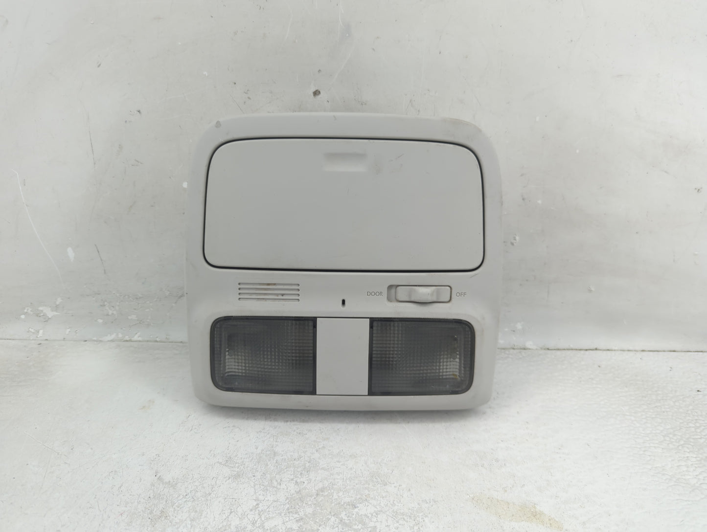 2010 Subaru Forester Overhead Roof Console - Oemusedautoparts1.com