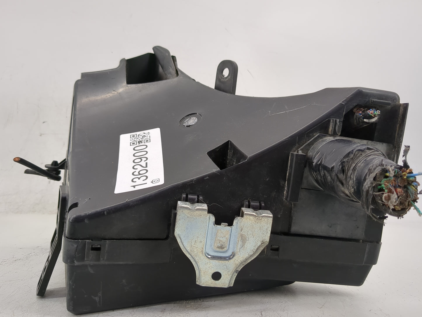 2010-2013 Subaru Forester Fusebox Fuse Box Panel Relay Module Fits Fits 2010 2011 2012 2013 OEM Used Auto Parts - Oemusedaut